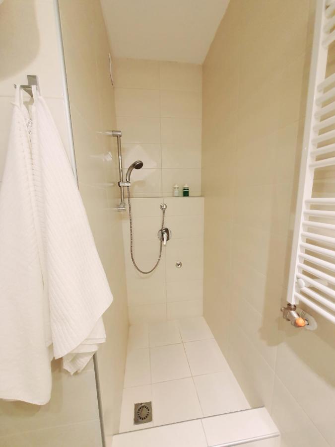 Smiljaniceva Urban Downtown Apartment Belgrade Luaran gambar